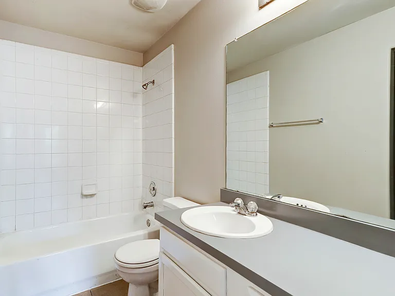 7519 Kennemer Dr — Photo 10