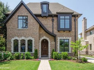 104 S Home Ave, Park Ridge, IL 60068