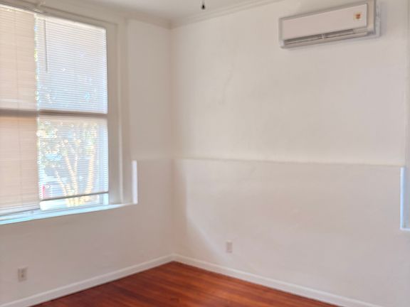 5th image of 513 E Johnston Ave