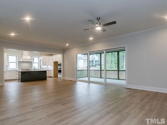 5th image of 2008 Meadowcreek Dr #310