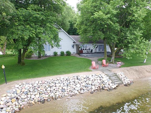 5th image of 3127 Basswood Shores Ln NW