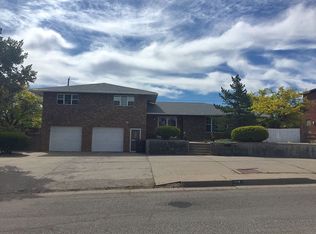 1114 Martinelli Dr, Gallup, NM 87301