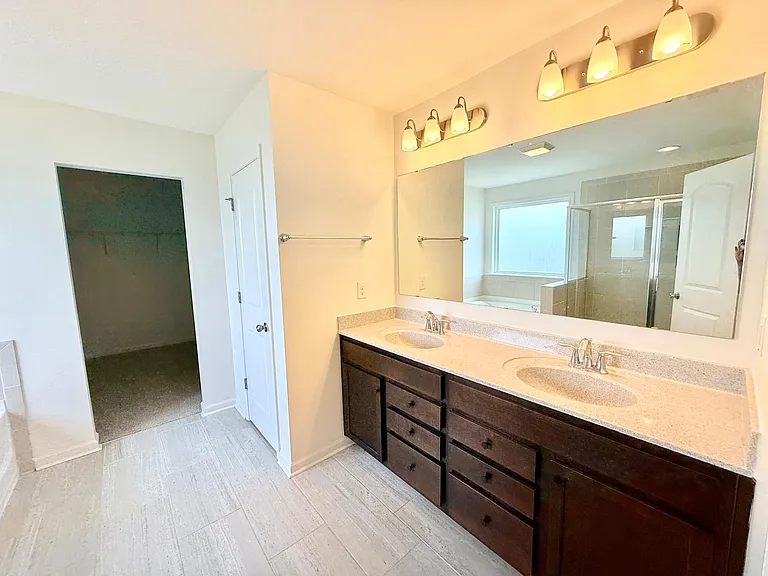 4909 Grace View Dr — Photo 21