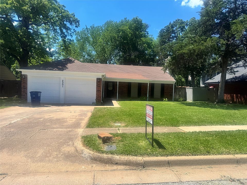 1st image of 2301 Holly Dr