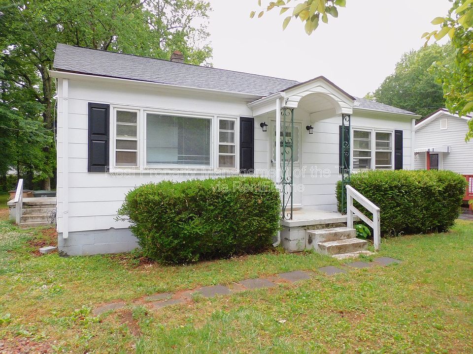 1st image of 3407 Derby Pl