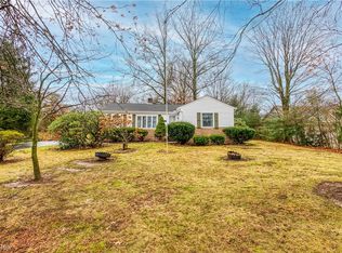 1640 Congress Lake Rd, Mogadore, OH 44260