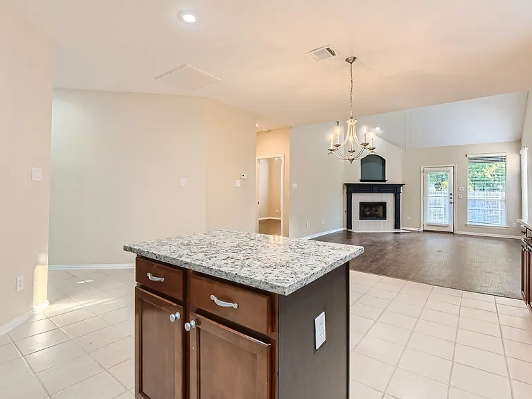 5301 Lily Dr — Photo 11