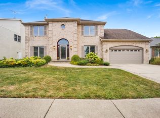 640 Downey St, Hoffman Estates, IL 60169