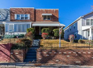 27 53rd Pl SE, Washington, DC 20019