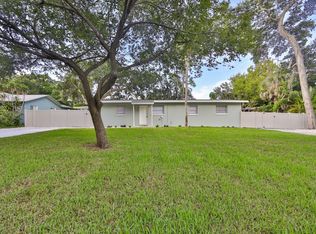 14140 Victoria Rd, Largo, FL 33774