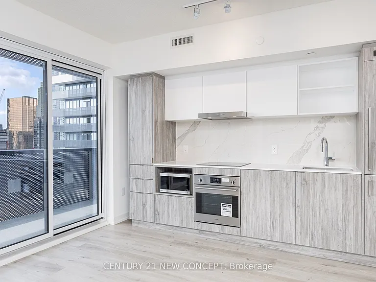 138 Downes St S #3011 — Photo 10