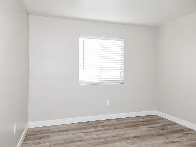 5285 Mineral Lake Dr — Photo 13