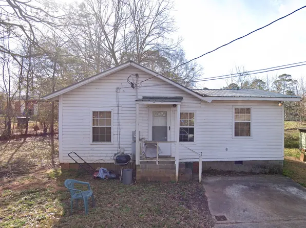 805 Baker Ave, Opelika, AL 36801