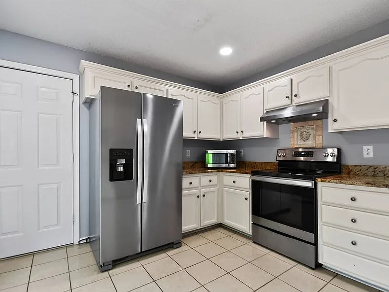 1658 Sparkleberry Dr — Photo 6