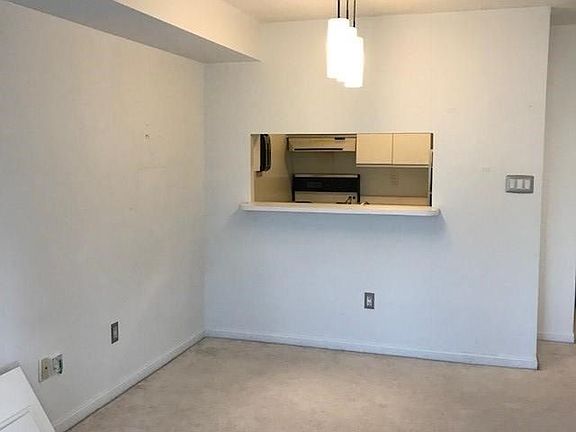 5th image of 1 Hickory Tree Rd #1405