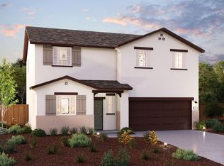 1973 Birchcrest Dr, Madera, CA