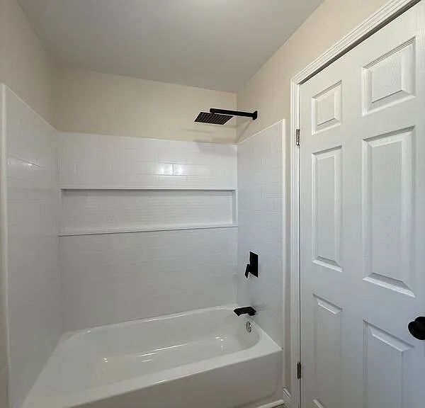 172 Stonewood Ave #3 — Photo 7