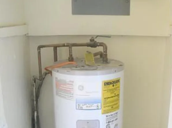 73 NE 7th Ct APT 3, Deerfield Beach, FL 33441