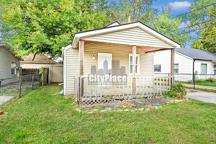 2 bed, 1.0 bath, 717 sqft, $950 — Photo 2