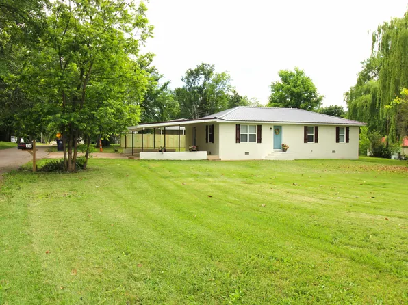 9957 Highway 114 W, Scotts Hill, TN 38374