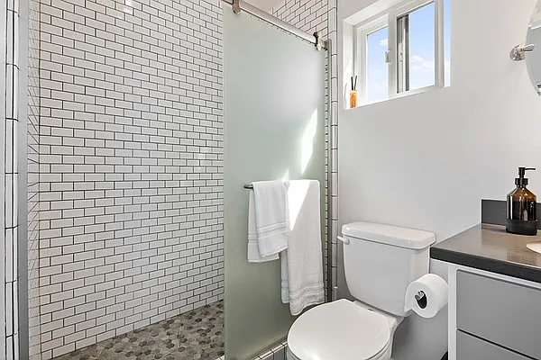 4090 Earthwood Ln — Photo 7