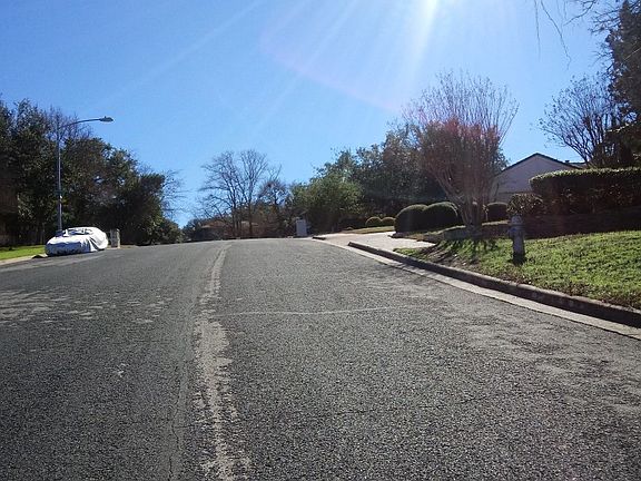 5th image of 4305 Hyridge Dr