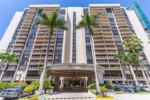 1450 Brickell Bay Dr Photo 1 1450 Brickell Bay Dr Photo 1