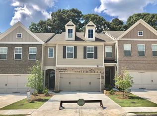 708 Arbor Crowne Dr, Lawrenceville, GA 30045