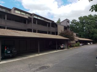 115 Rogue River Hwy APT 105, Grants Pass, OR 97527