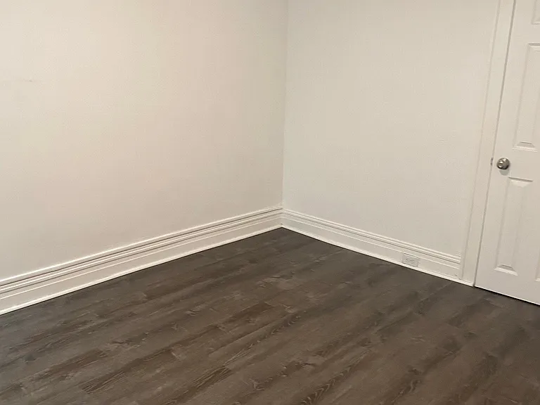 566 Lincoln Ave #2 — Photo 6