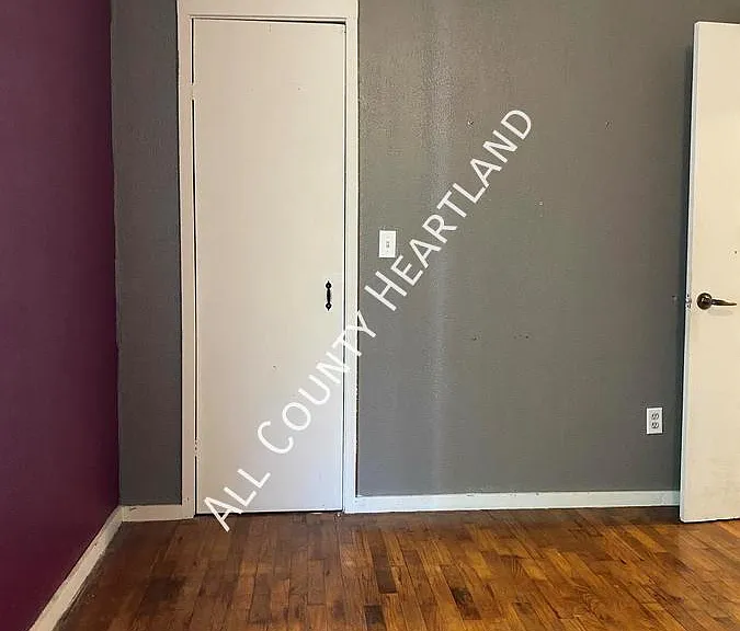 219 W Kenworthy St — Photo 17