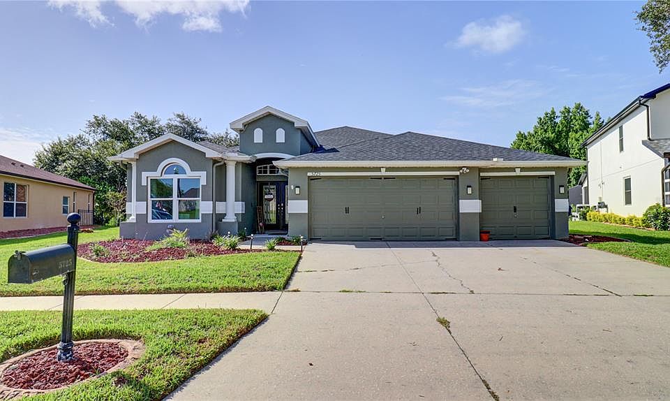 1st image of 5725 JUSTICIA LOOP