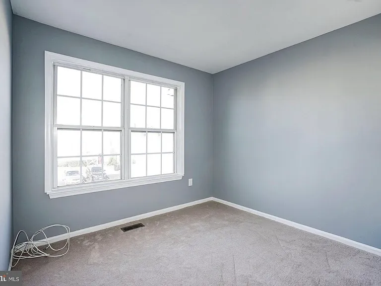 6955 Aquamarine Ct — Photo 18