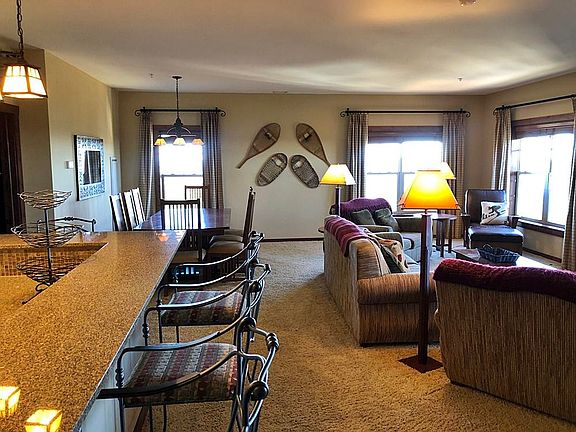 4th image of 32 Soaring Eagle Ln #204-205