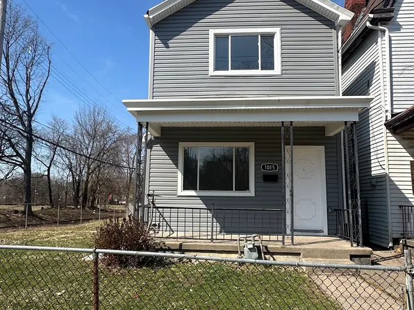 1015 N Murtland St, Homewood, PA 15208
