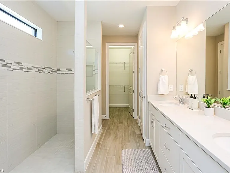 9716 Everglades Dr — Photo 18