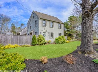 134 School St, Barnstable, MA 02630