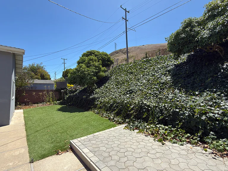 1528 Sheffield Dr — Photo 32
