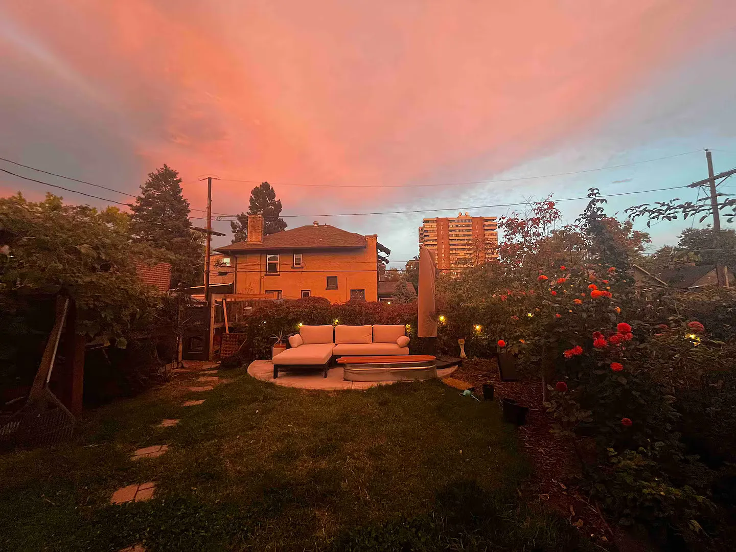 5 bed, 3600 sqft, $1,800 — Photo 2