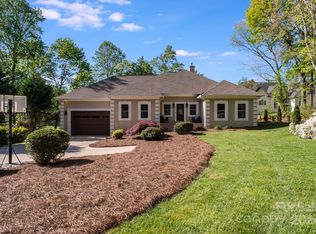 5219 Mountain Point Ln, Charlotte, NC 28216