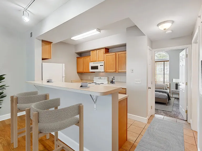 2700 University Ct. — Photo 4