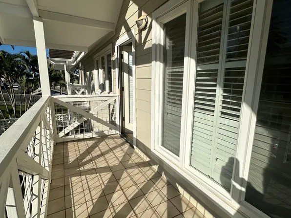 71 Makawao Ave, Makawao, HI 96768