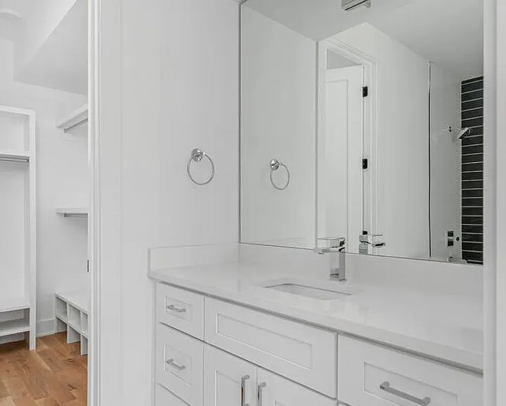 1934 Britt Pl — Photo 16