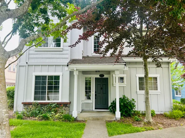 1905 Alpine Ct, Petaluma, CA 94954