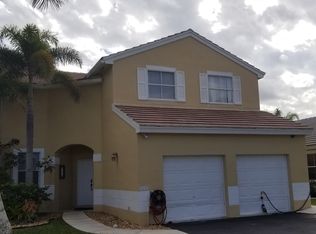 19230 NW 22nd St, Pembroke Pines, FL 33029