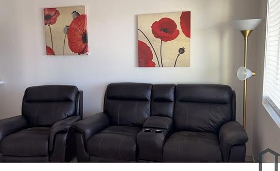 2nd image of 21622 N 23rd Ave Unit 301