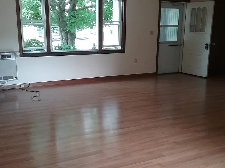 120 Charles Cir #120 — Photo 6
