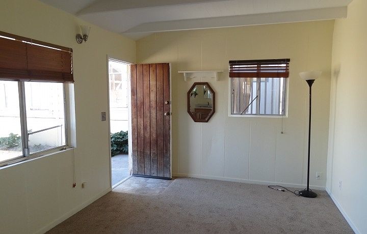 2nd image of 230 Garden St