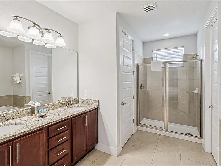 310 Pendant Ct — Photo 11
