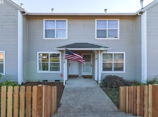 14134 E Burnside St APT 4, Portland, OR 97233